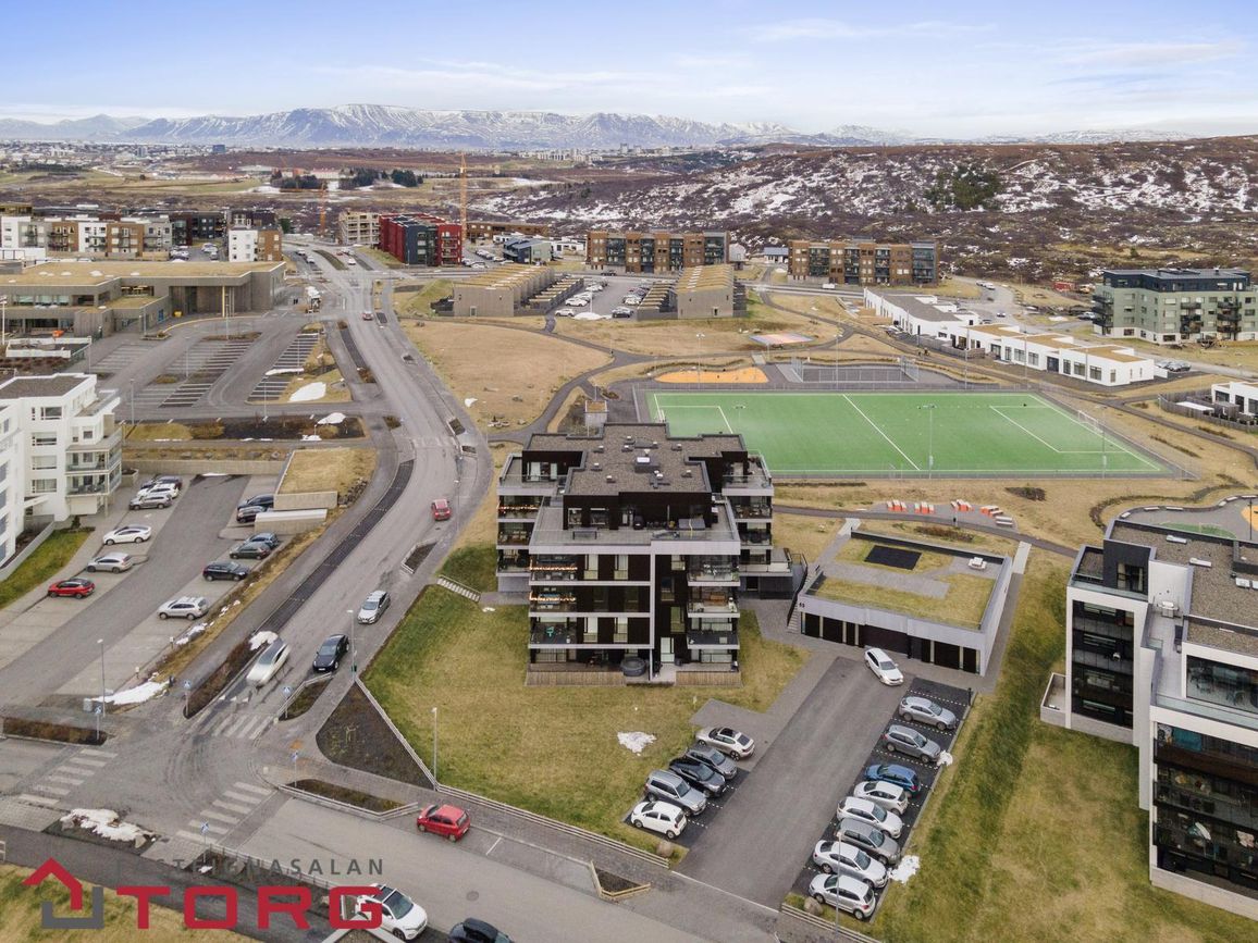 Holtsvegur 53 - 0302, 210 Garðabær