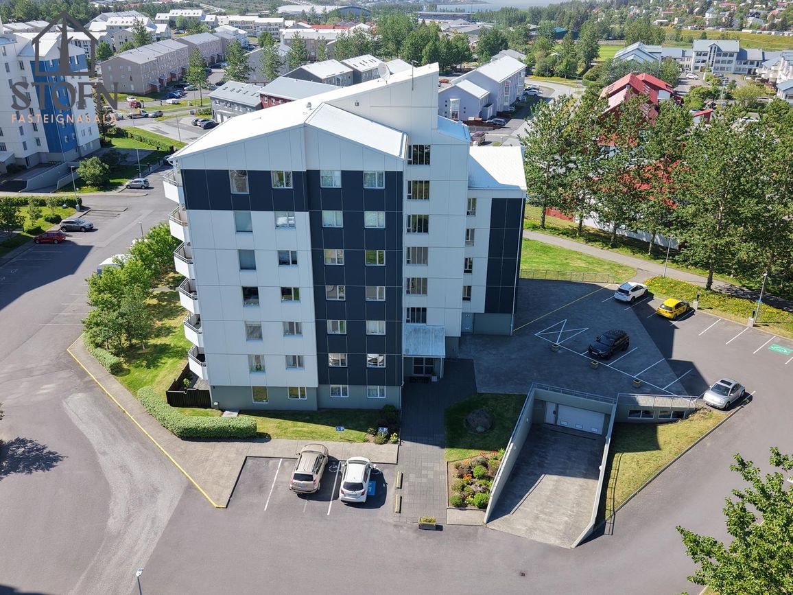 Lækjasmári 8, 201 Kópavogur