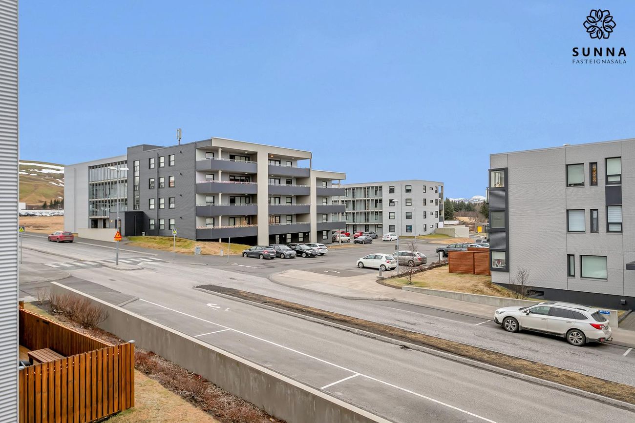 Vefarastræti 11, 270 Mosfellsbær