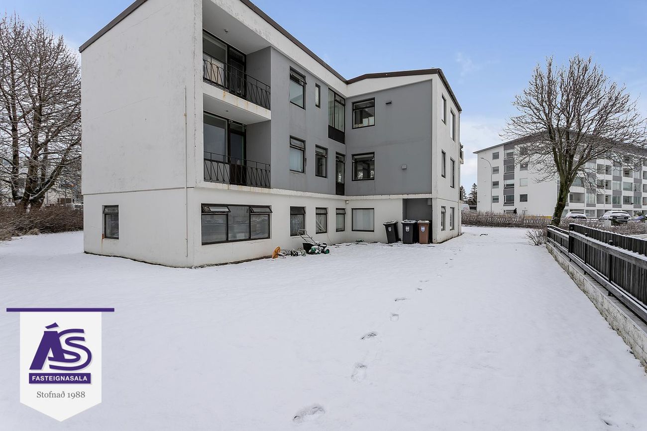 Safamýri 95, 108 Reykjavík