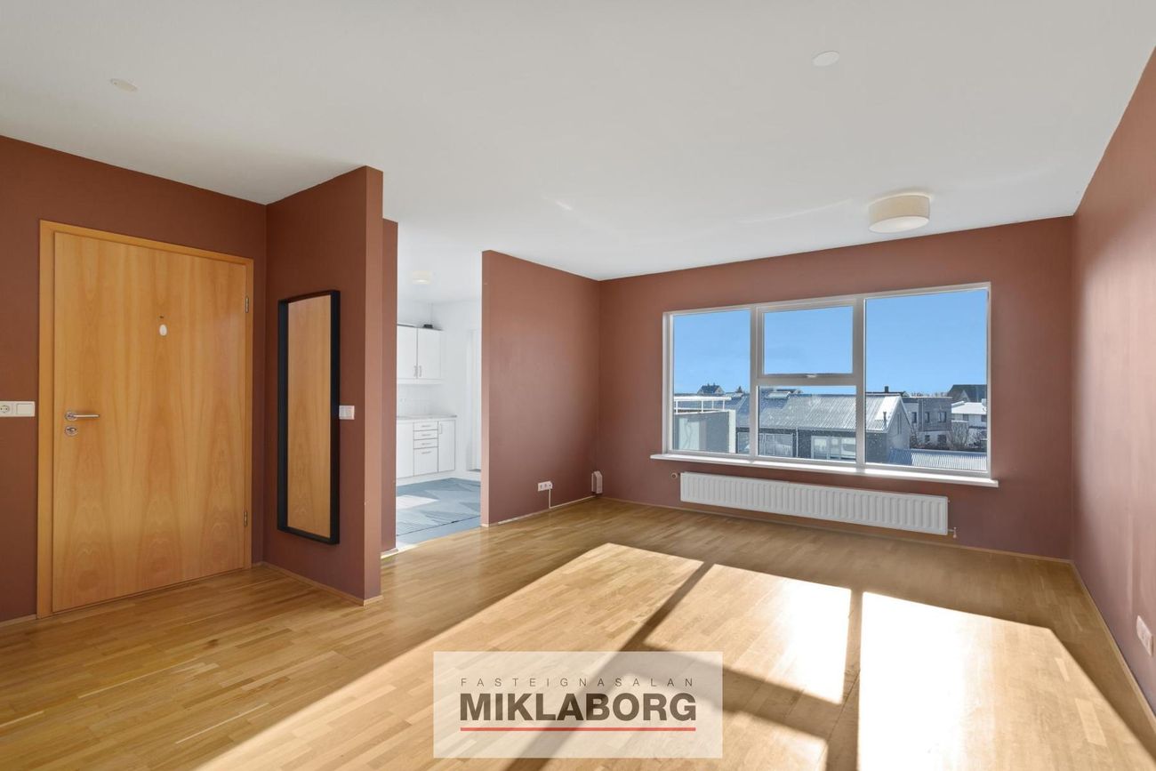 Tjarnarmýri 15, 170 Seltjarnarnes