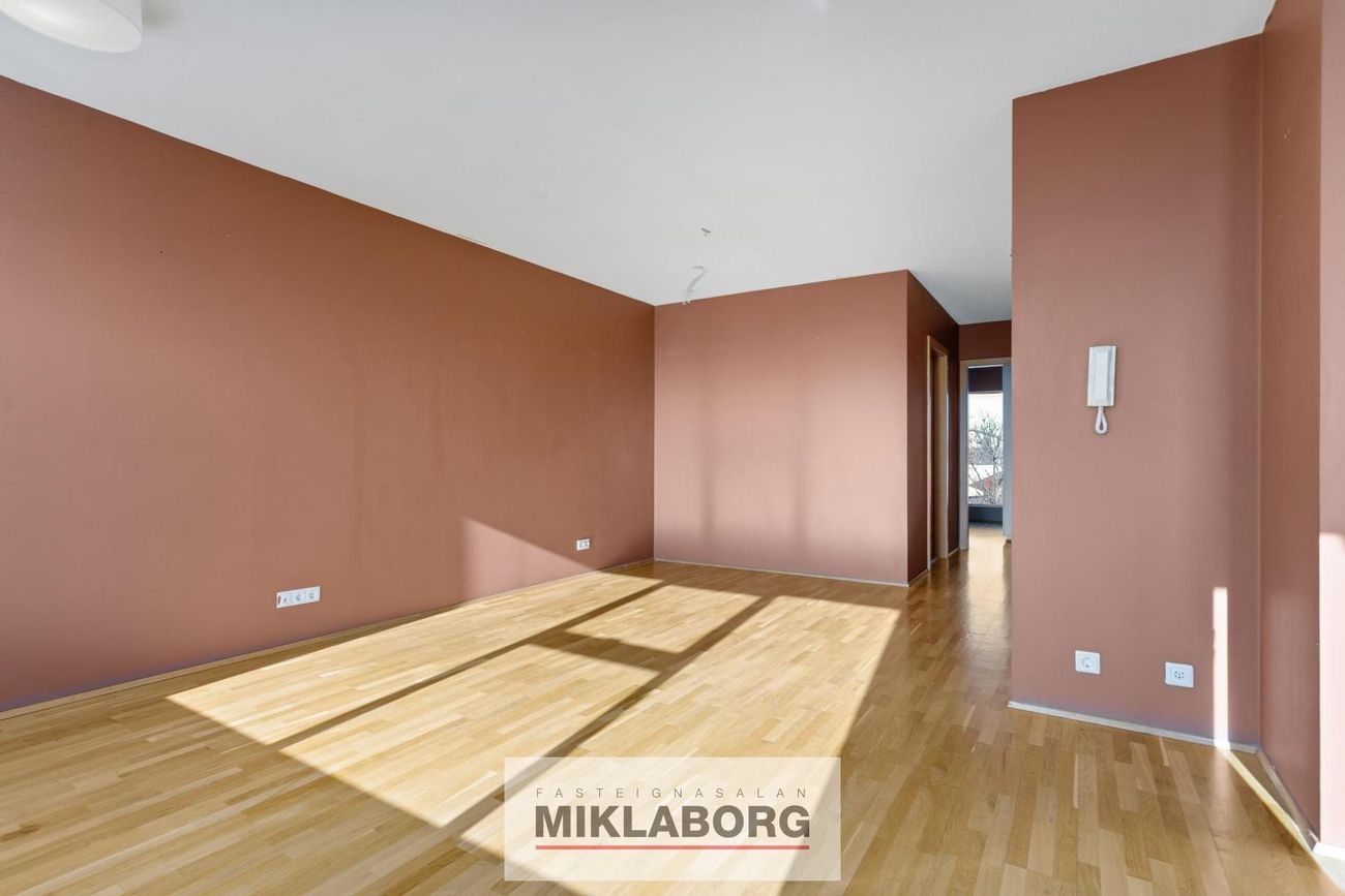 Tjarnarmýri 15, 170 Seltjarnarnes