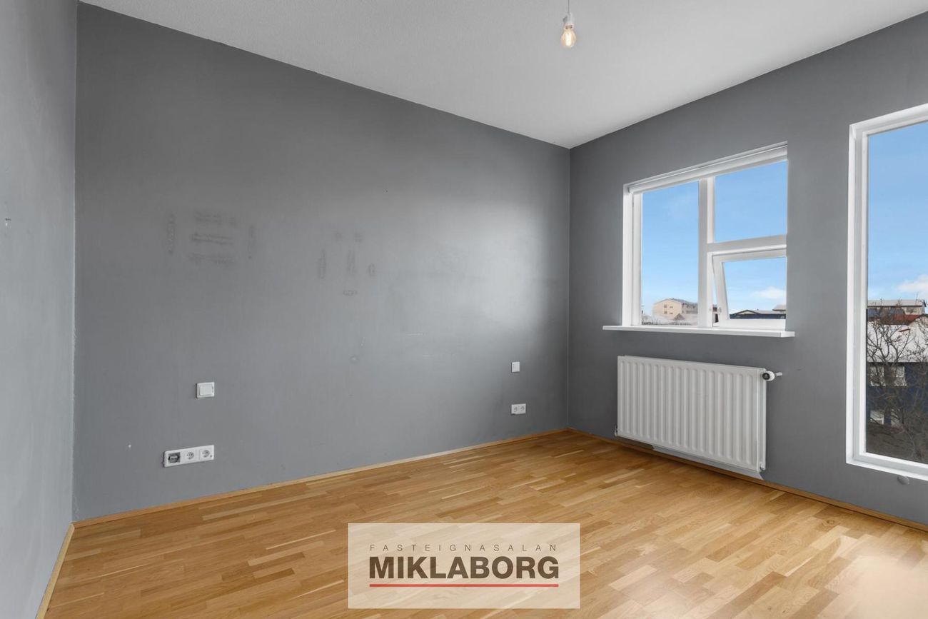 Tjarnarmýri 15, 170 Seltjarnarnes