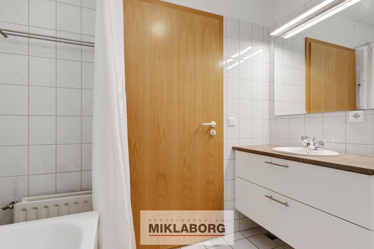 Tjarnarmýri 15, 170 Seltjarnarnes