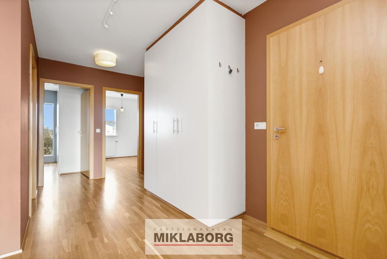 Tjarnarmýri 15, 170 Seltjarnarnes