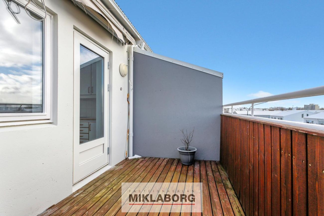 Tjarnarmýri 15, 170 Seltjarnarnes