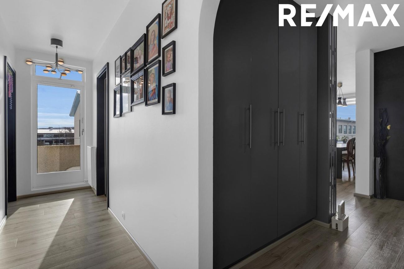 Hraunbær 134, 110 Reykjavík