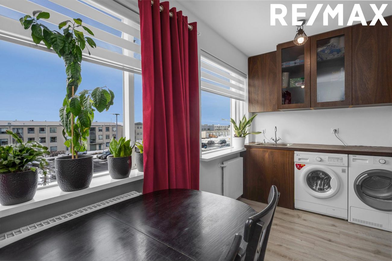Hraunbær 134, 110 Reykjavík