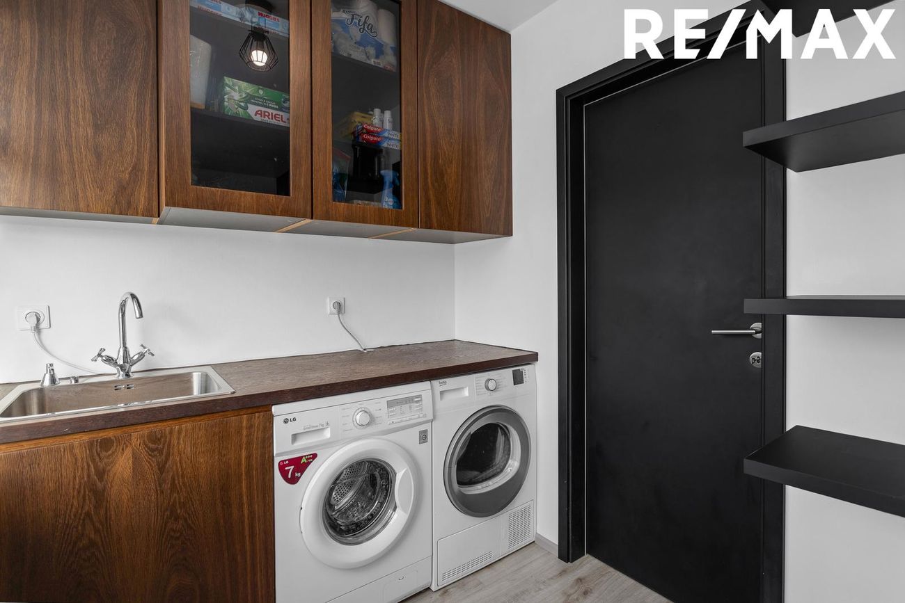 Hraunbær 134, 110 Reykjavík