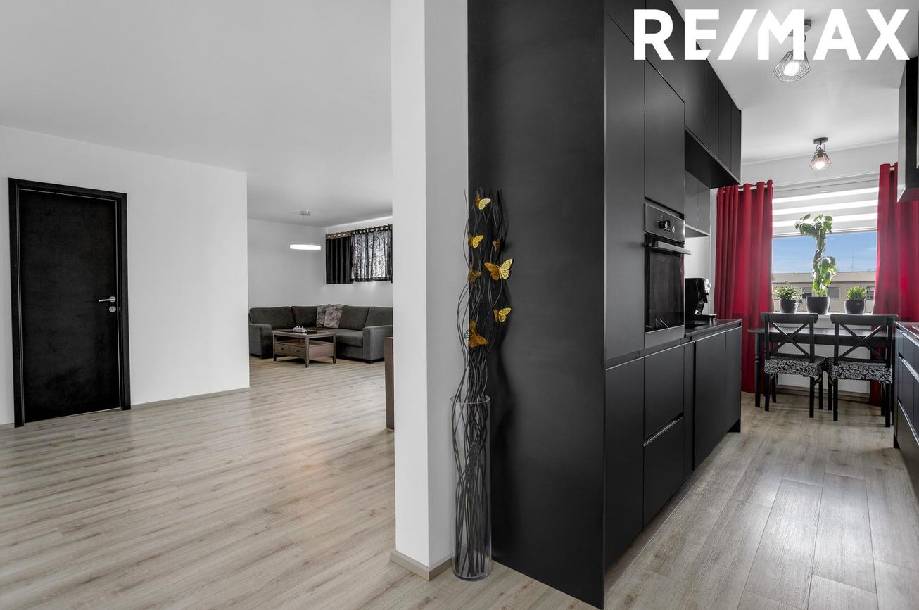 Hraunbær 134, 110 Reykjavík