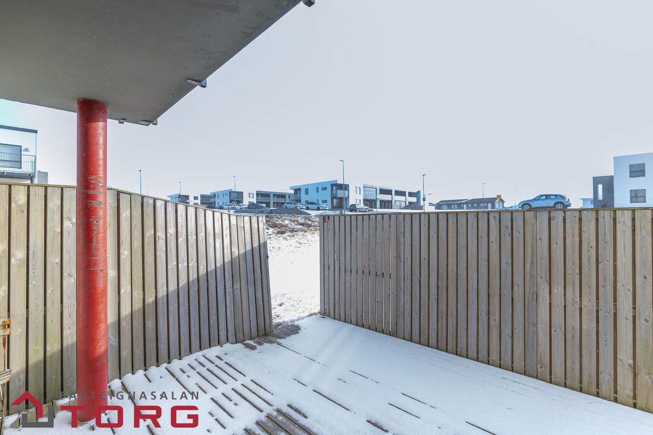 Bjarkardalur 33, 260 Reykjanesbær