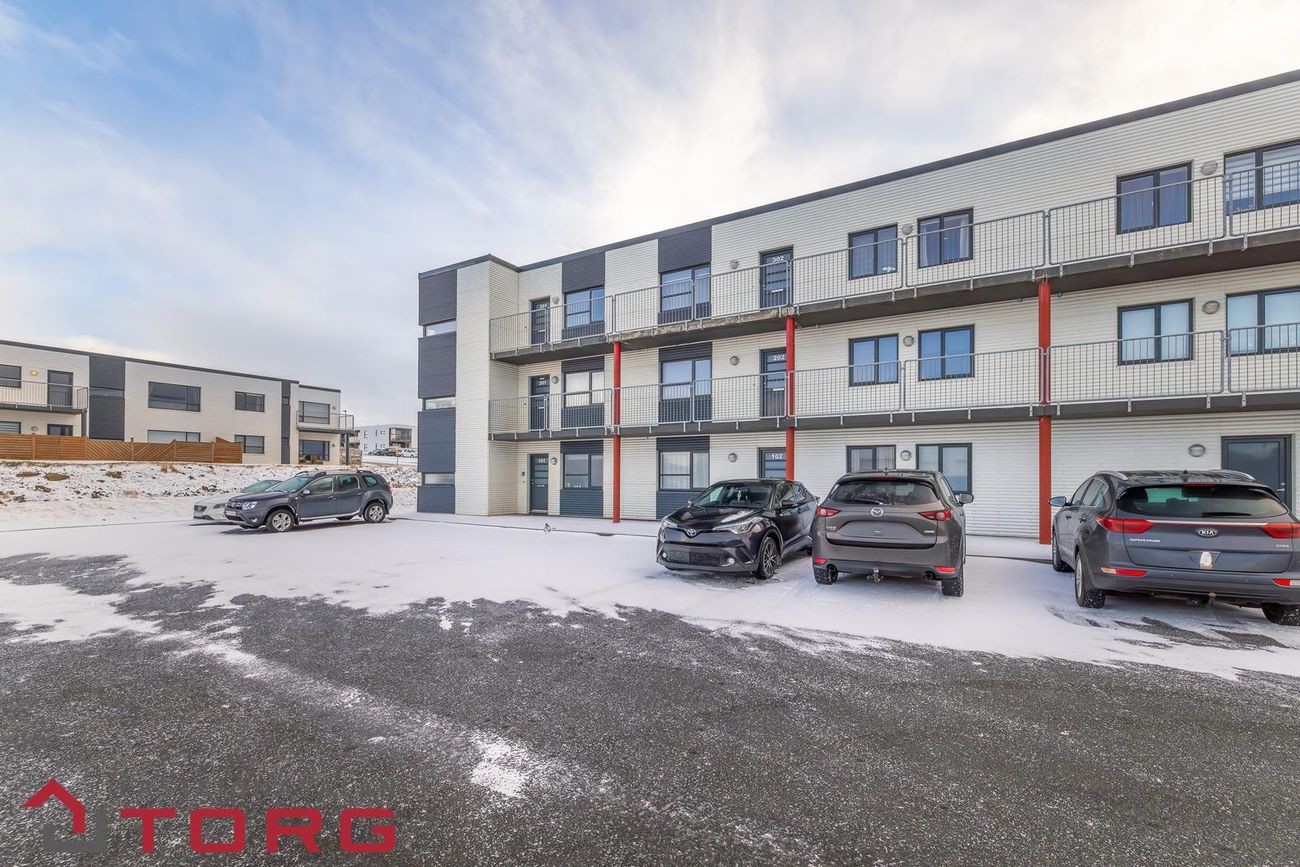 Bjarkardalur 33, 260 Reykjanesbær