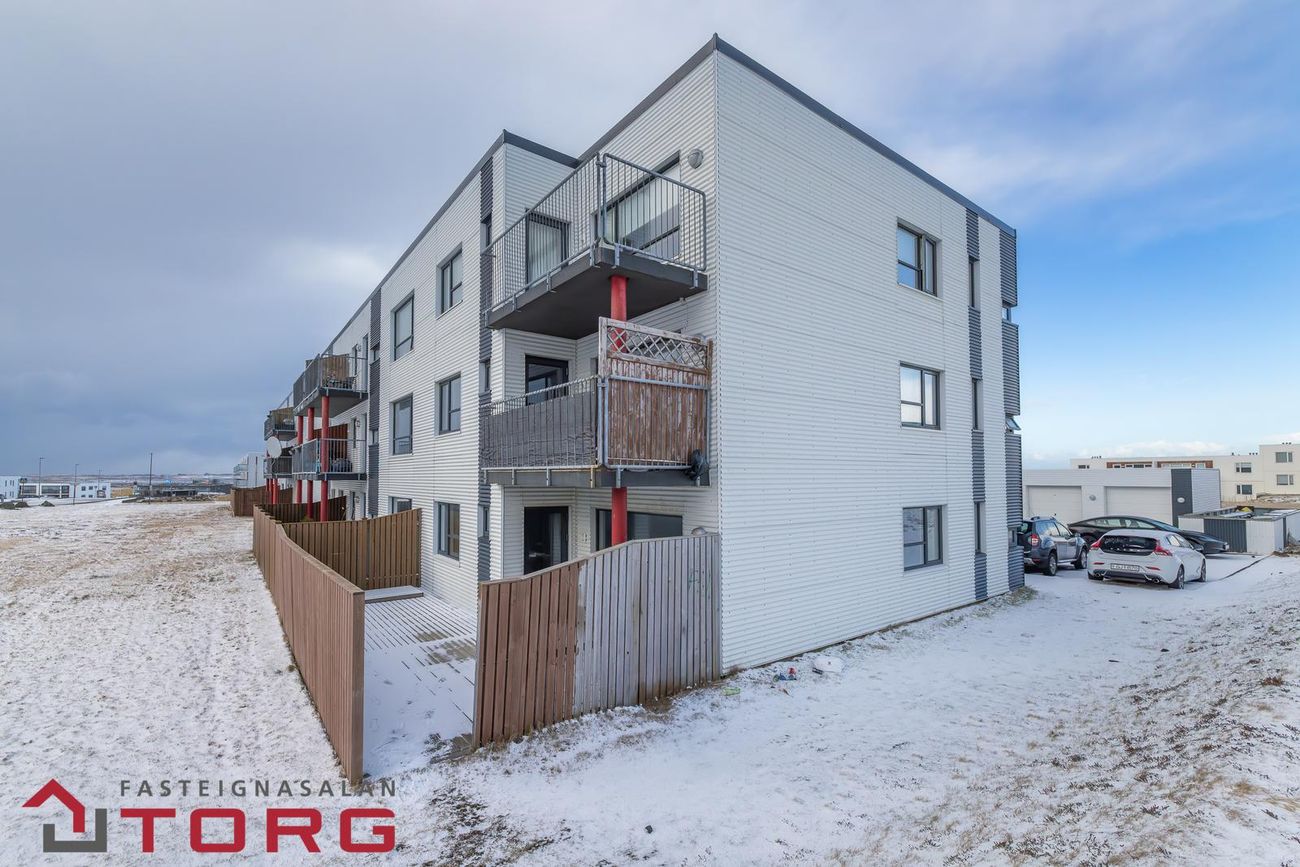 Bjarkardalur 33, 260 Reykjanesbær