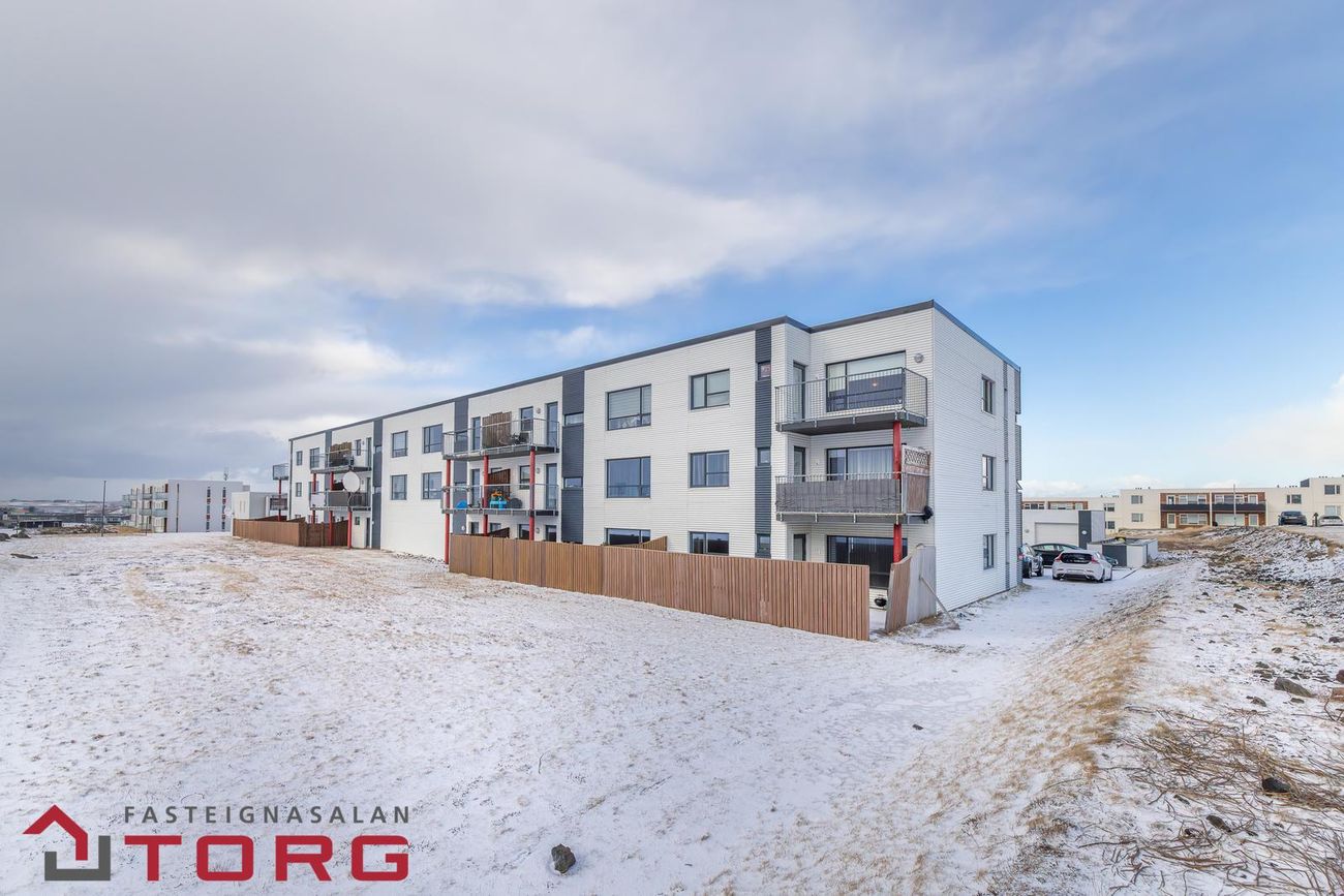 Bjarkardalur 33, 260 Reykjanesbær