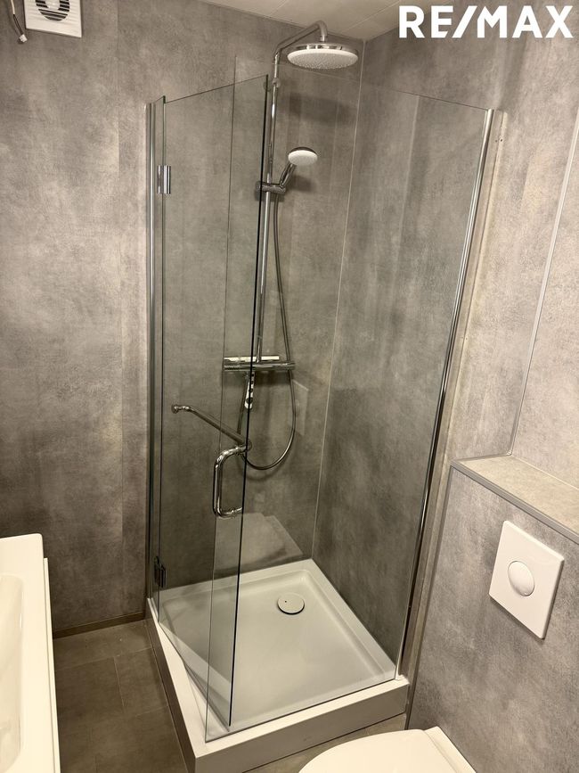 Hafnarstræti 100, 600 Akureyri