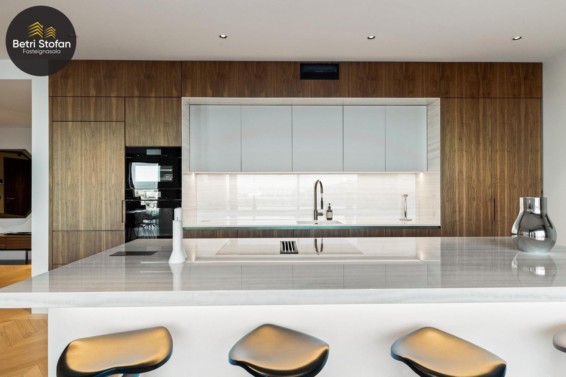 Bryggjugata 2, 101 Reykjavík