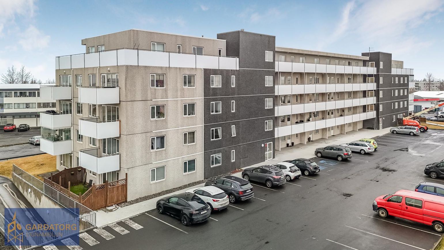 Flatahraun 1, 220 Hafnarfjörður