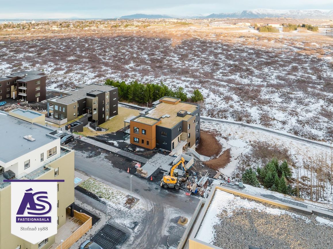 Lautargata 5 - 0102, 210 Garðabær