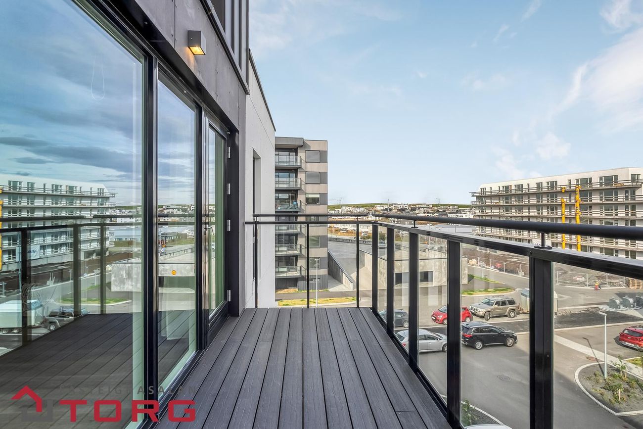 Áshamar 52 - 0404, 221 Hafnarfjörður