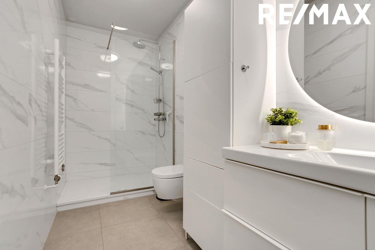 Smyrilshlíð 14, 102 Reykjavík