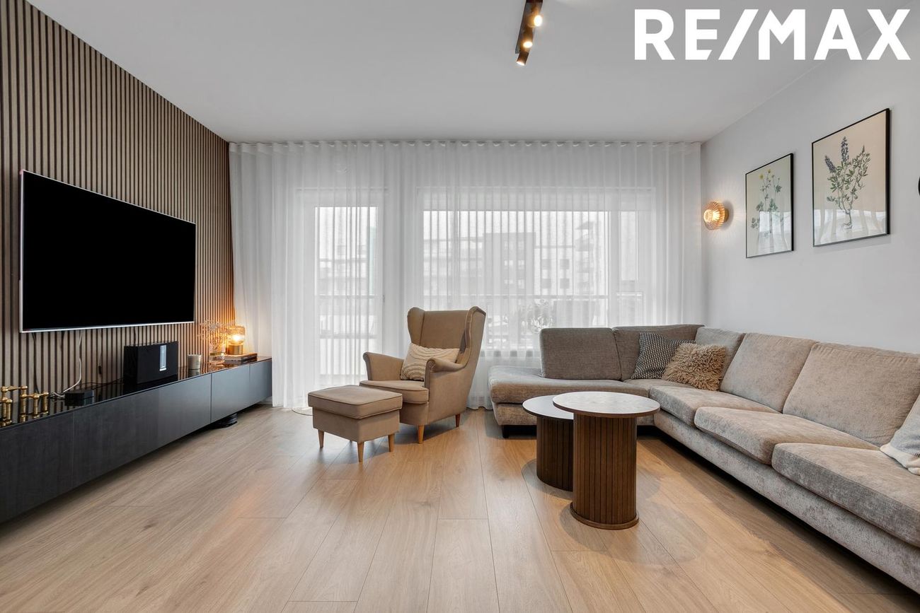 Smyrilshlíð 14, 102 Reykjavík