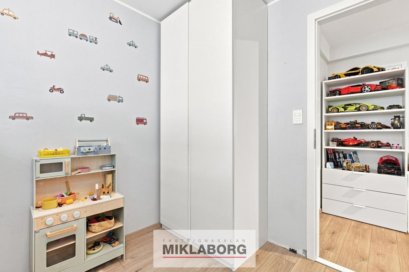 Barmahlíð 15 - 0001, 105 Reykjavík