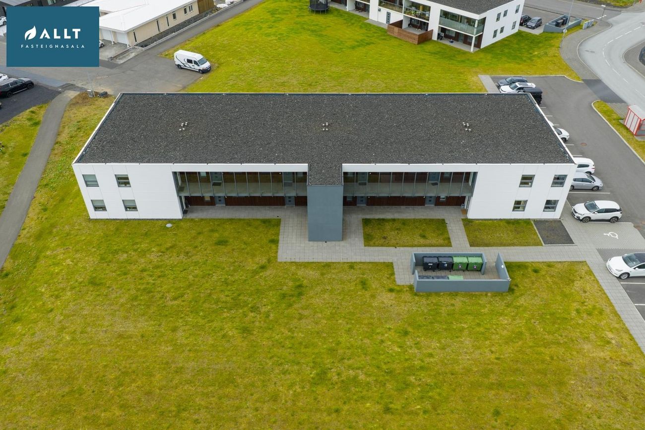 Dalsbraut 22, 260 Reykjanesbær