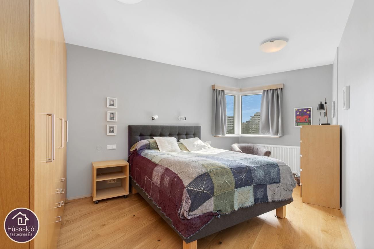 Mánatún 2, 105 Reykjavík