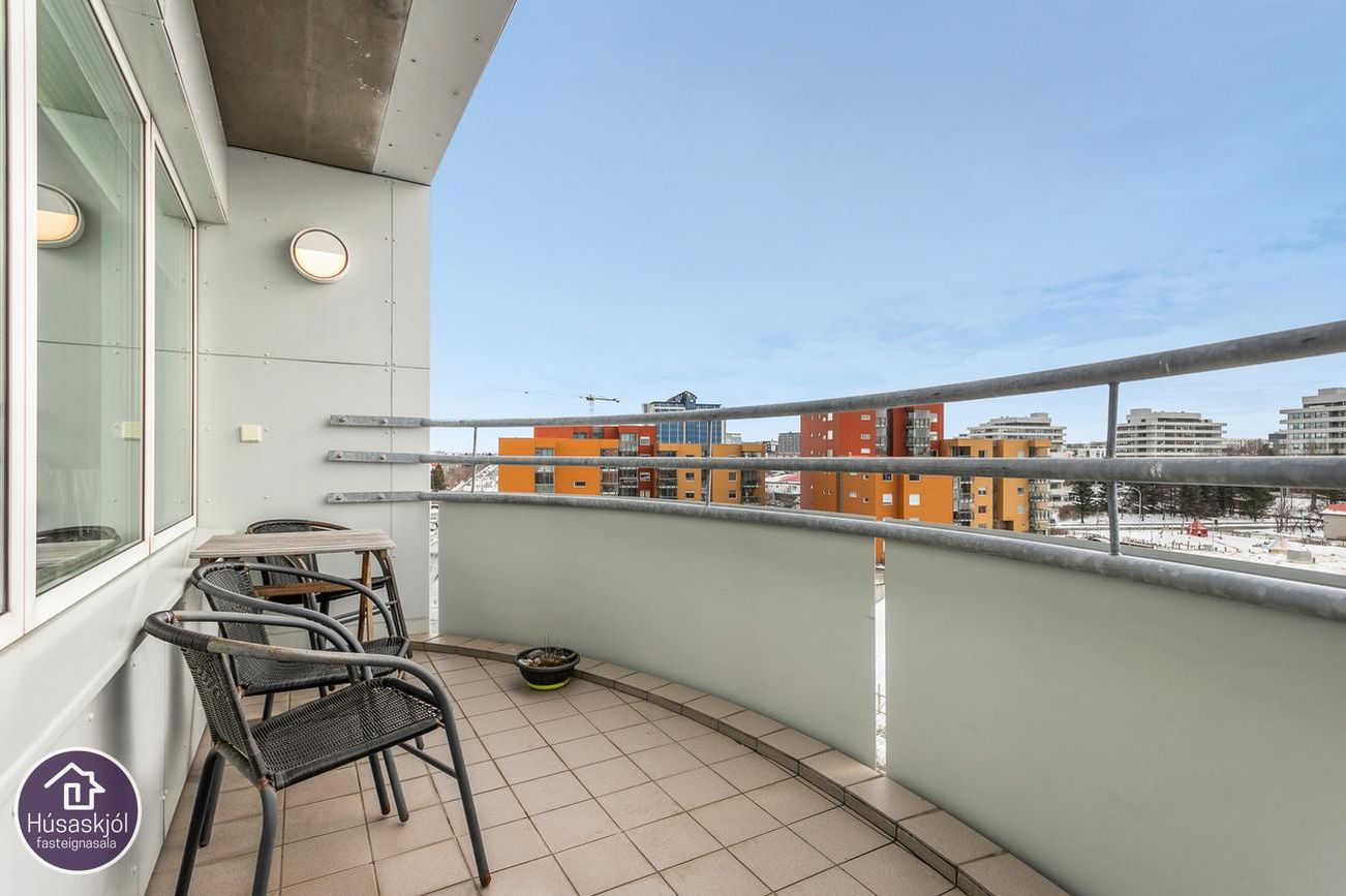Mánatún 2, 105 Reykjavík