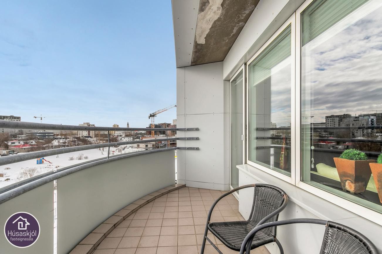 Mánatún 2, 105 Reykjavík