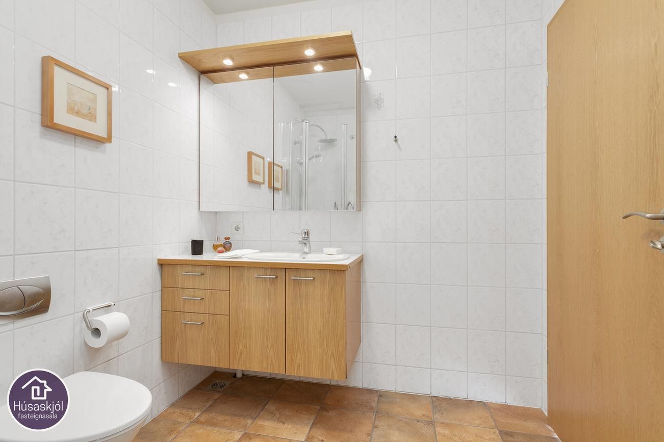 Mánatún 2, 105 Reykjavík