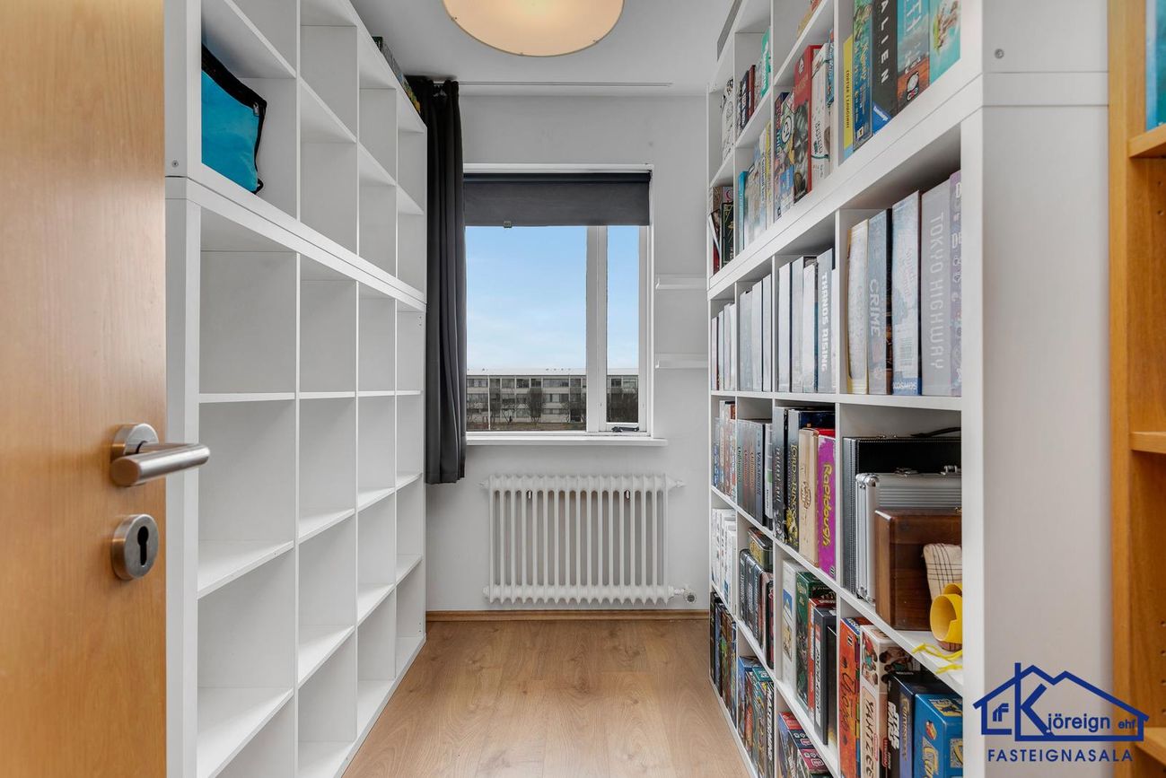 Rofabær 31, 110 Reykjavík
