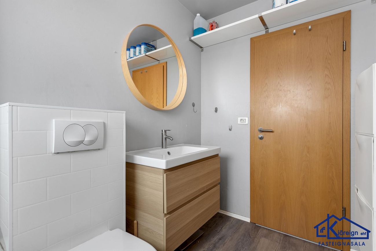 Rofabær 31, 110 Reykjavík