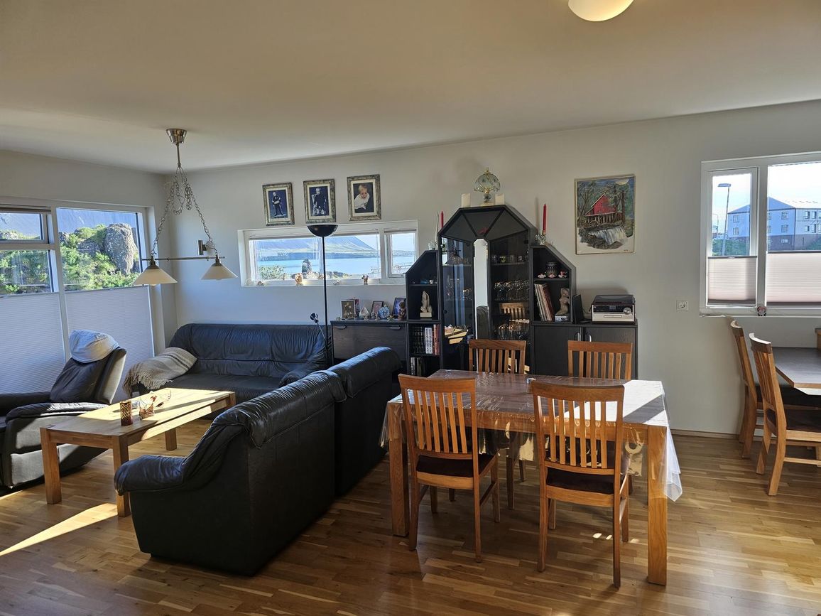 Brákarbraut 10, 310 Borgarbyggð