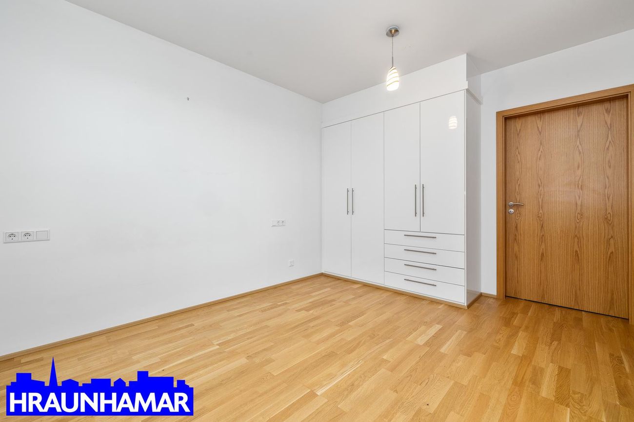 Skipalón 12 - 0104, 220 Hafnarfjörður