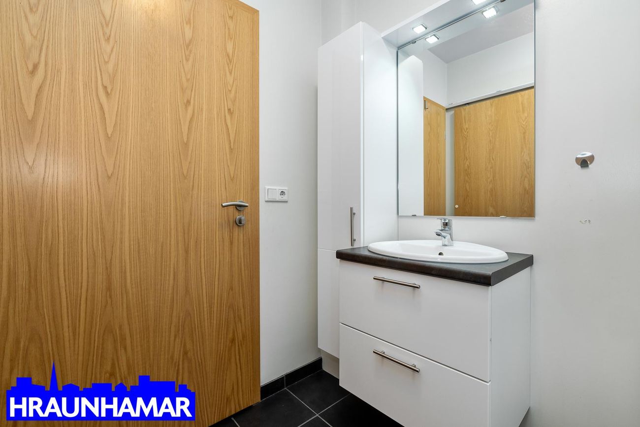 Skipalón 12 - 0104, 220 Hafnarfjörður