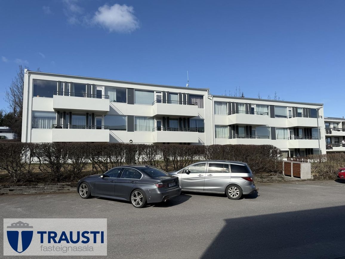 Snæland 8 - 0001, 108 Reykjavík