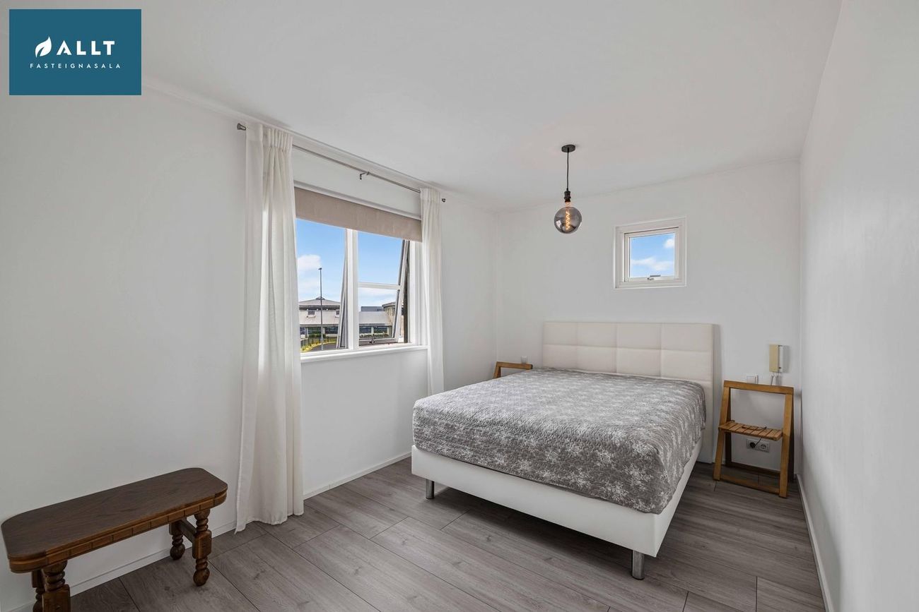 Tjarnabraut 14 - 0208, 260 Reykjanesbær