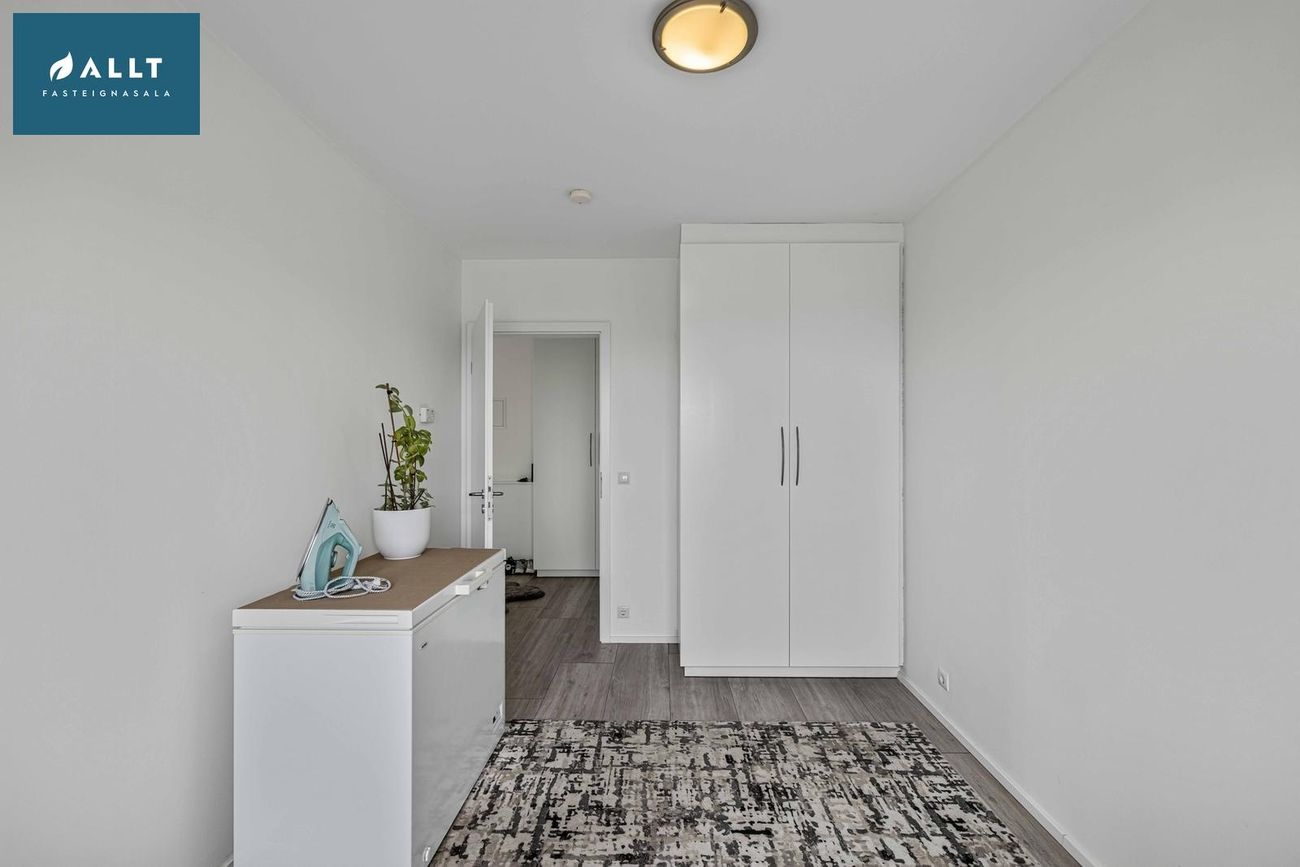 Tjarnabraut 14 - 0208, 260 Reykjanesbær