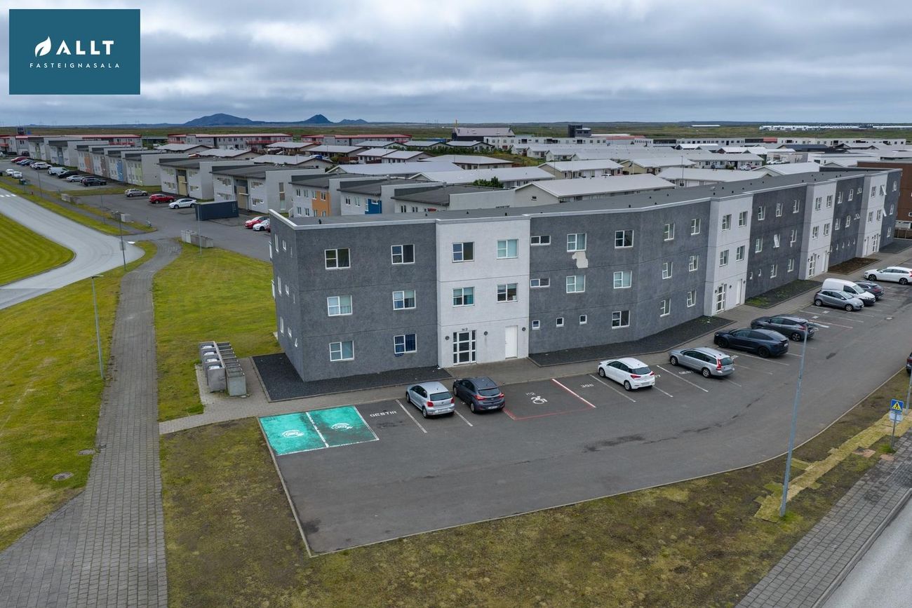 Tjarnabraut 14 - 0208, 260 Reykjanesbær