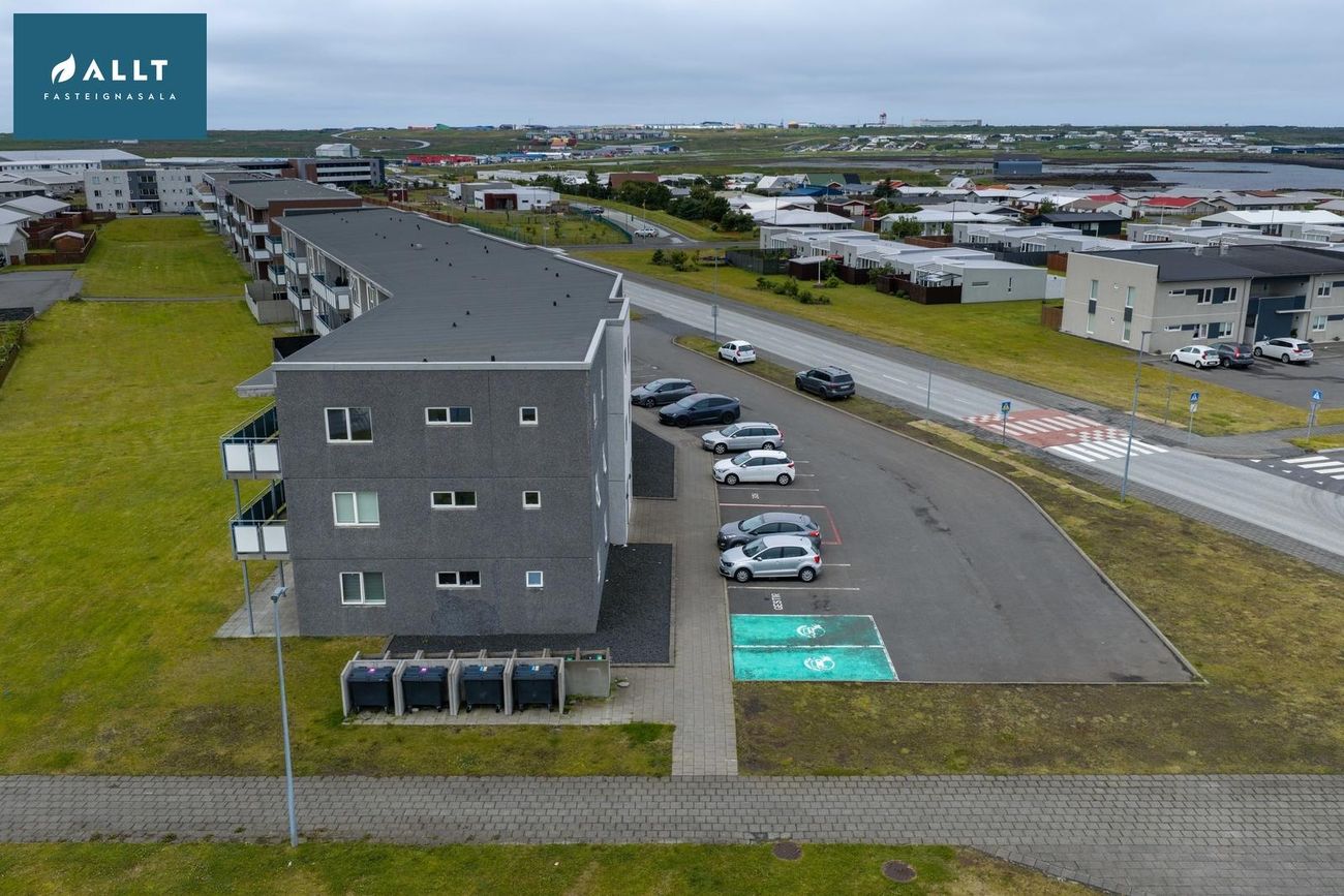 Tjarnabraut 14 - 0208, 260 Reykjanesbær