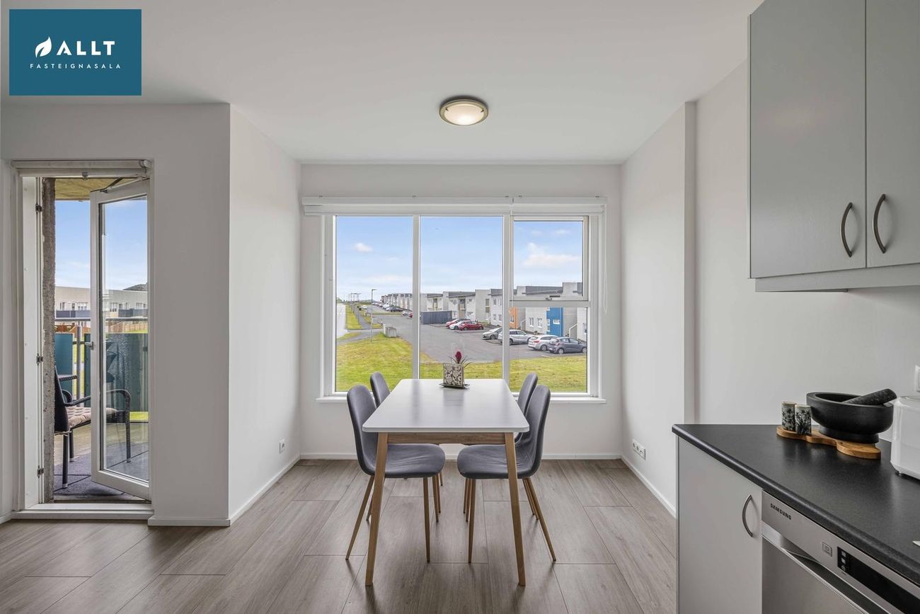 Tjarnabraut 14 - 0208, 260 Reykjanesbær