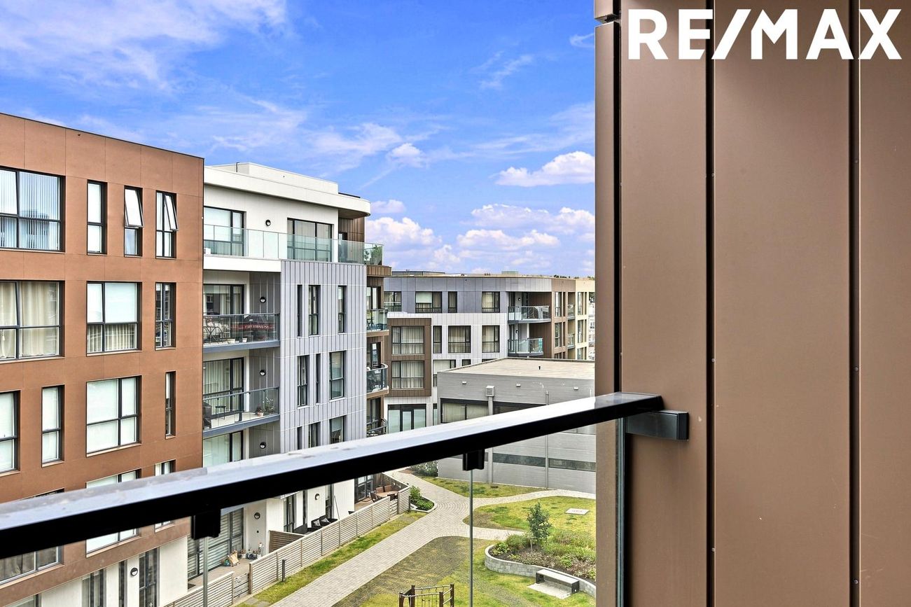 Grensásvegur 1B, 108 Reykjavík