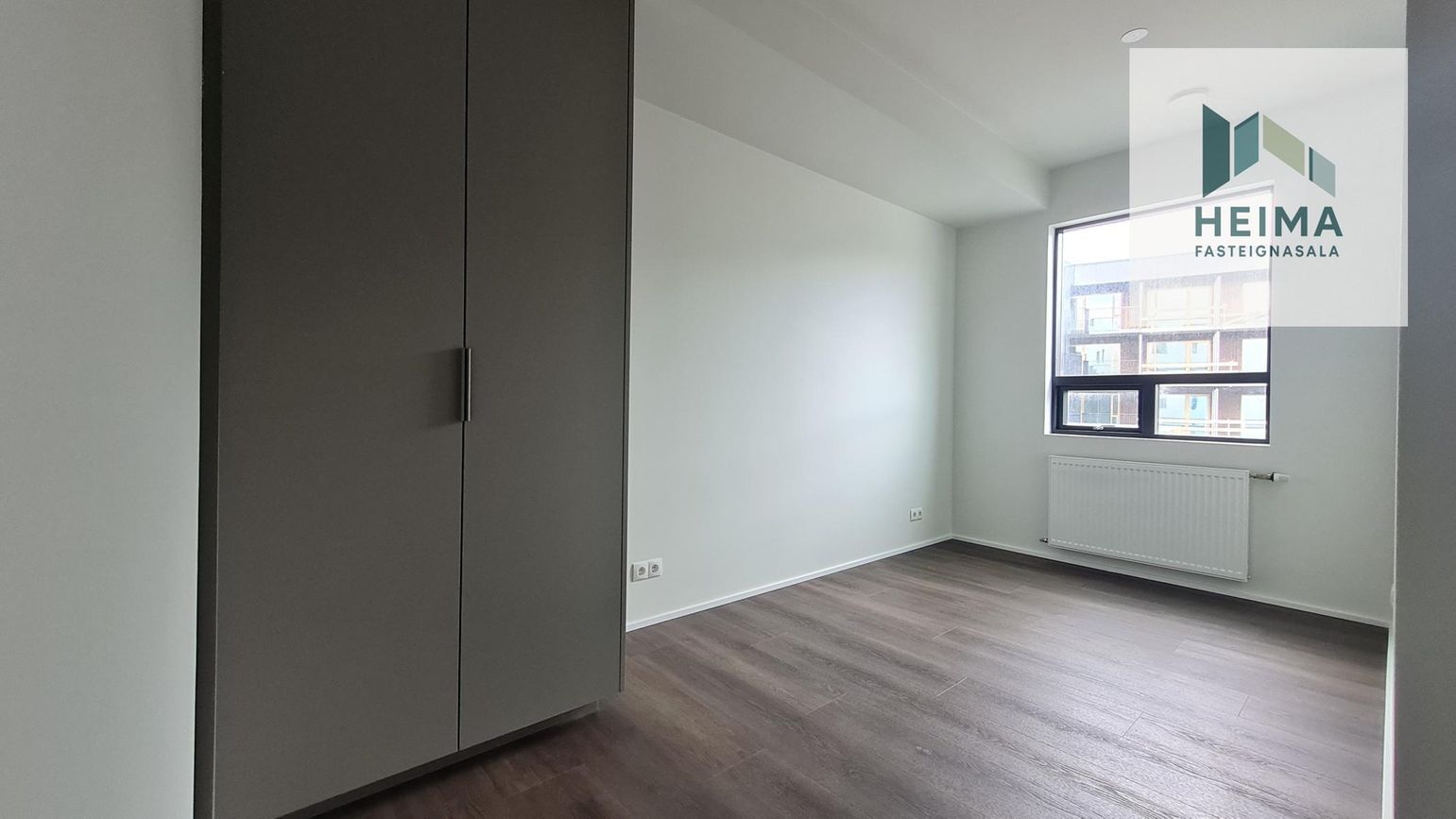 Valshlíð 5, 102 Reykjavík