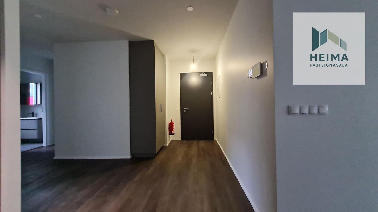 Valshlíð 5, 102 Reykjavík
