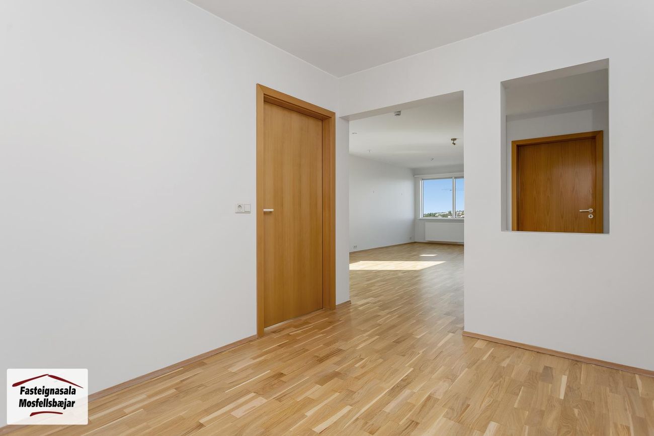 Árskógar 6, 109 Reykjavík
