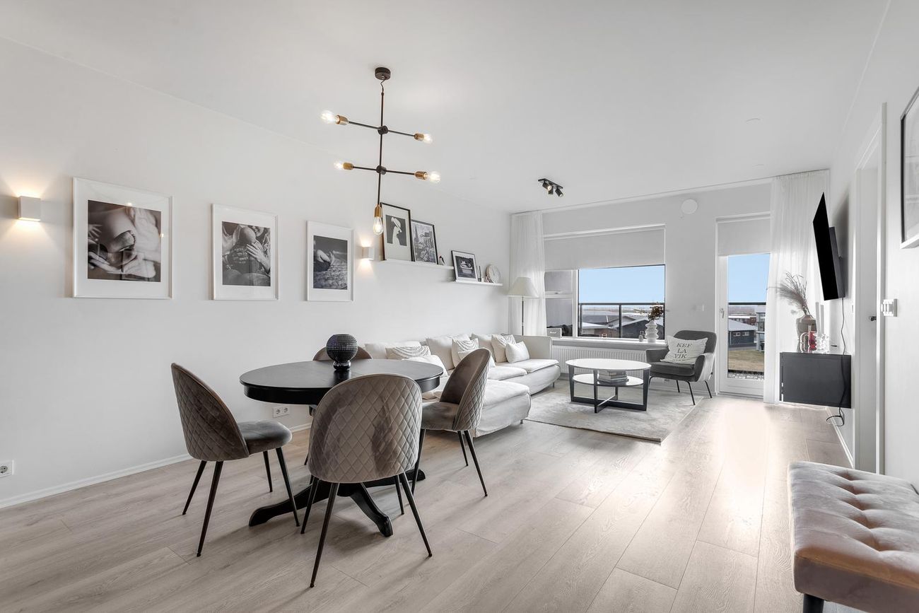 Dalsbraut 22, 260 Reykjanesbær