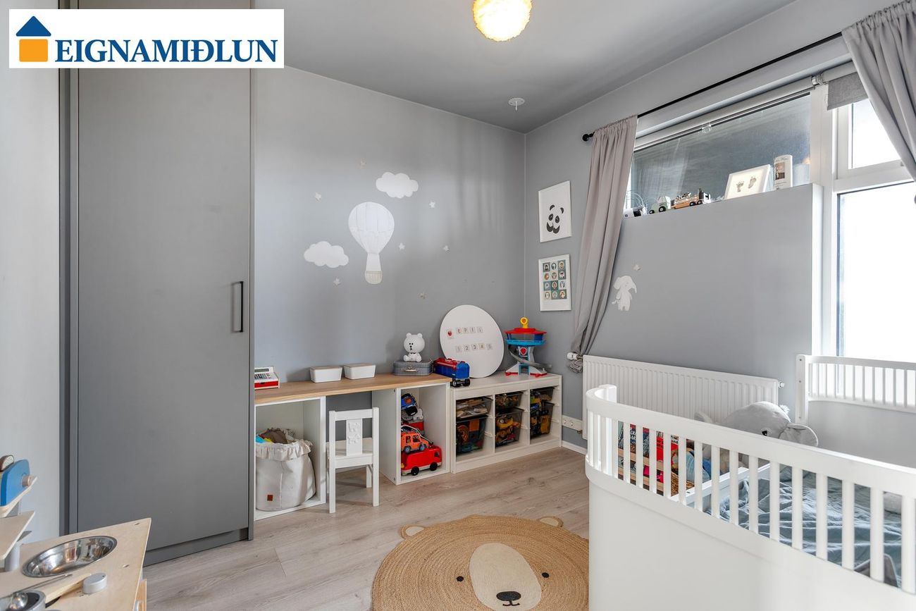 Dalsbraut 22, 260 Reykjanesbær