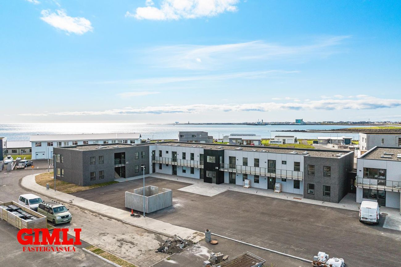 Fögruvellir 3C, 301 Hval