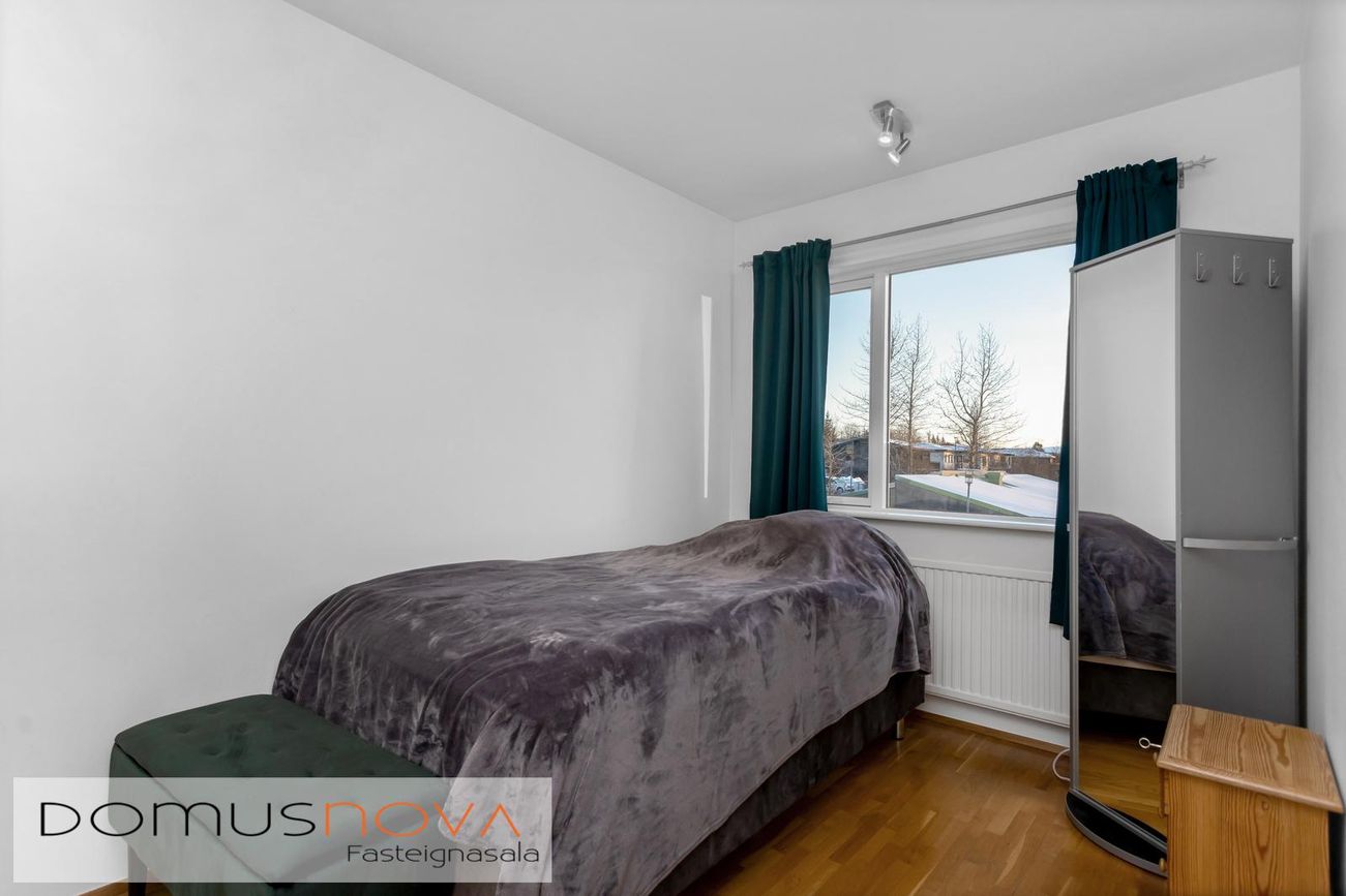 Hverafold 19 - 0302, 112 Reykjavík